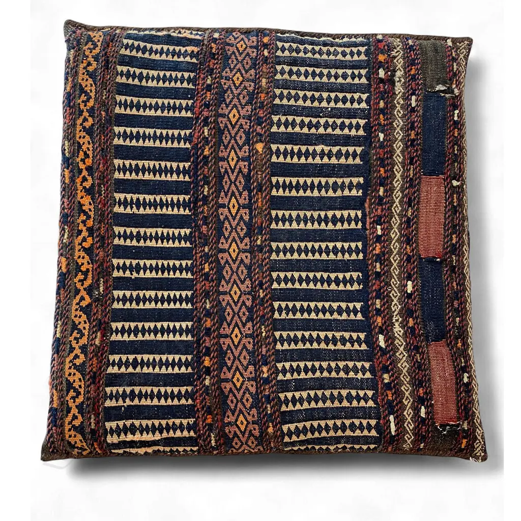 Cushion – wool, - Beluch flatweave/supplementary weft - fine weave - braided on two sides. 46 x 48cm Image 1++